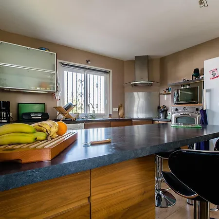 Nami House Ostello Anglet