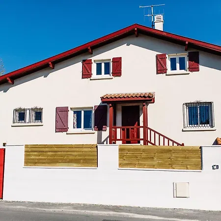 Nami House Ostello Anglet