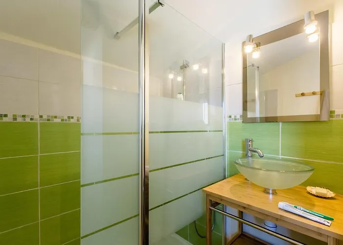 Hostel Nami House Anglet